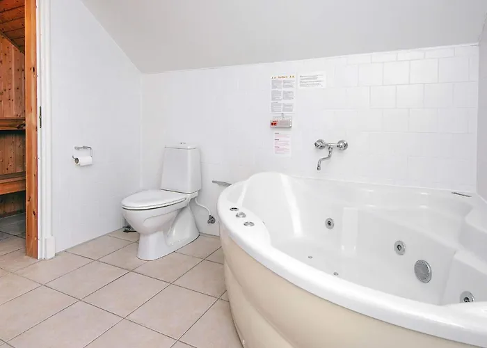 8 Person In Gjern-by Traum Prázdninový dům Gjern